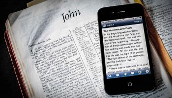 Membaca Alkitab